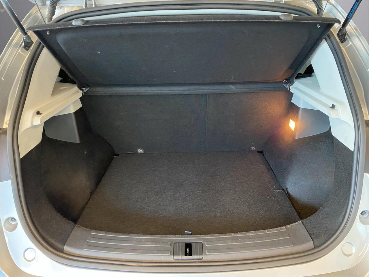Mg ZS 1.5 Luxury