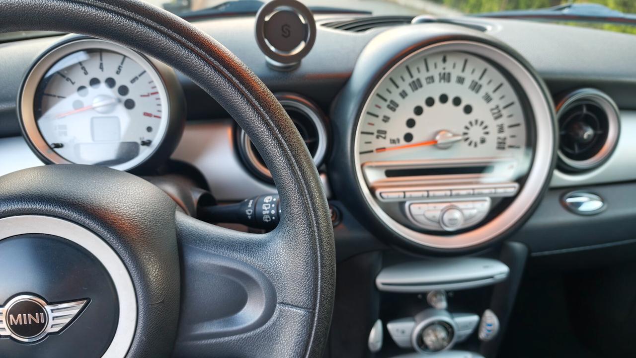 Mini 1.4 16V Ray