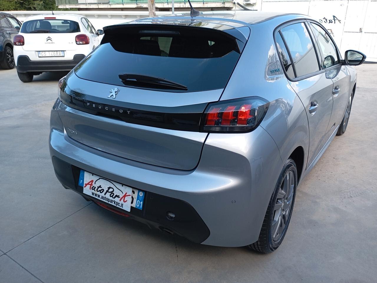 Peugeot 208 5P 1.2 PureTech 75CV Style