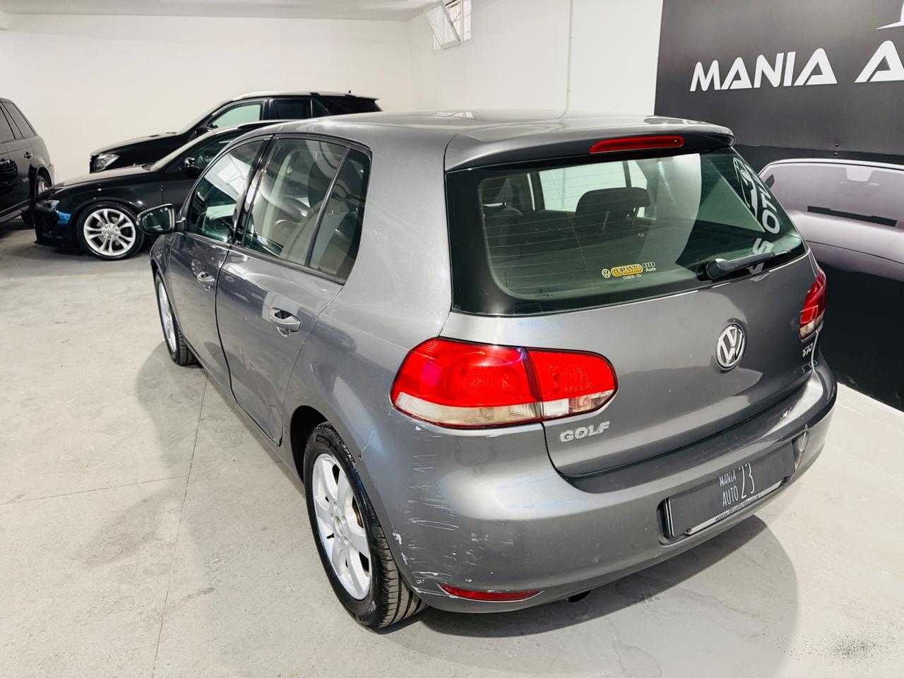 Volkswagen Golf 1.6 TDI DPF 5p.*105 CV*NEOPATENTATI*