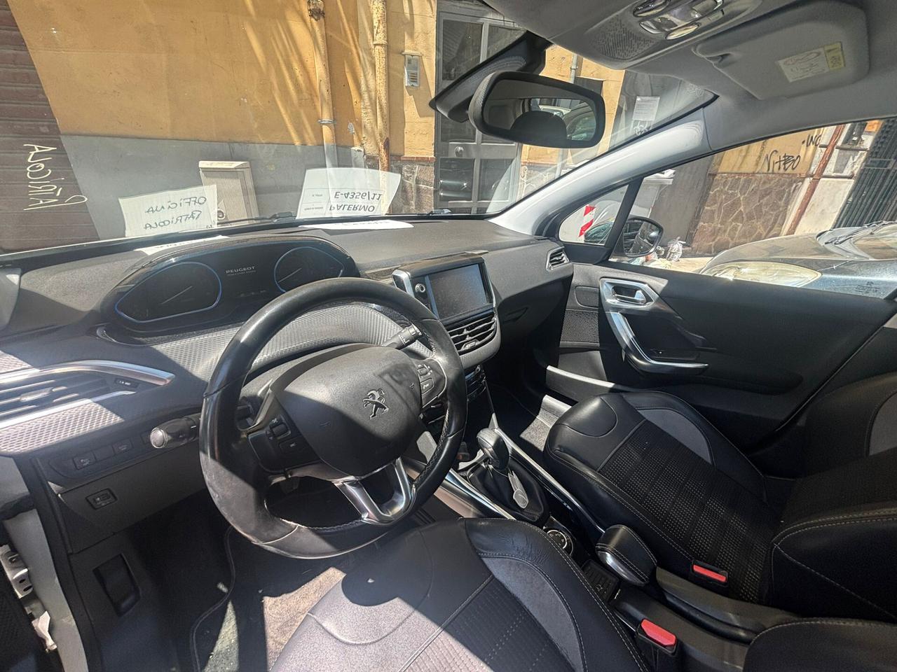 Peugeot 2008 1.6 e-HDi Urban Cross FINANZIABILE