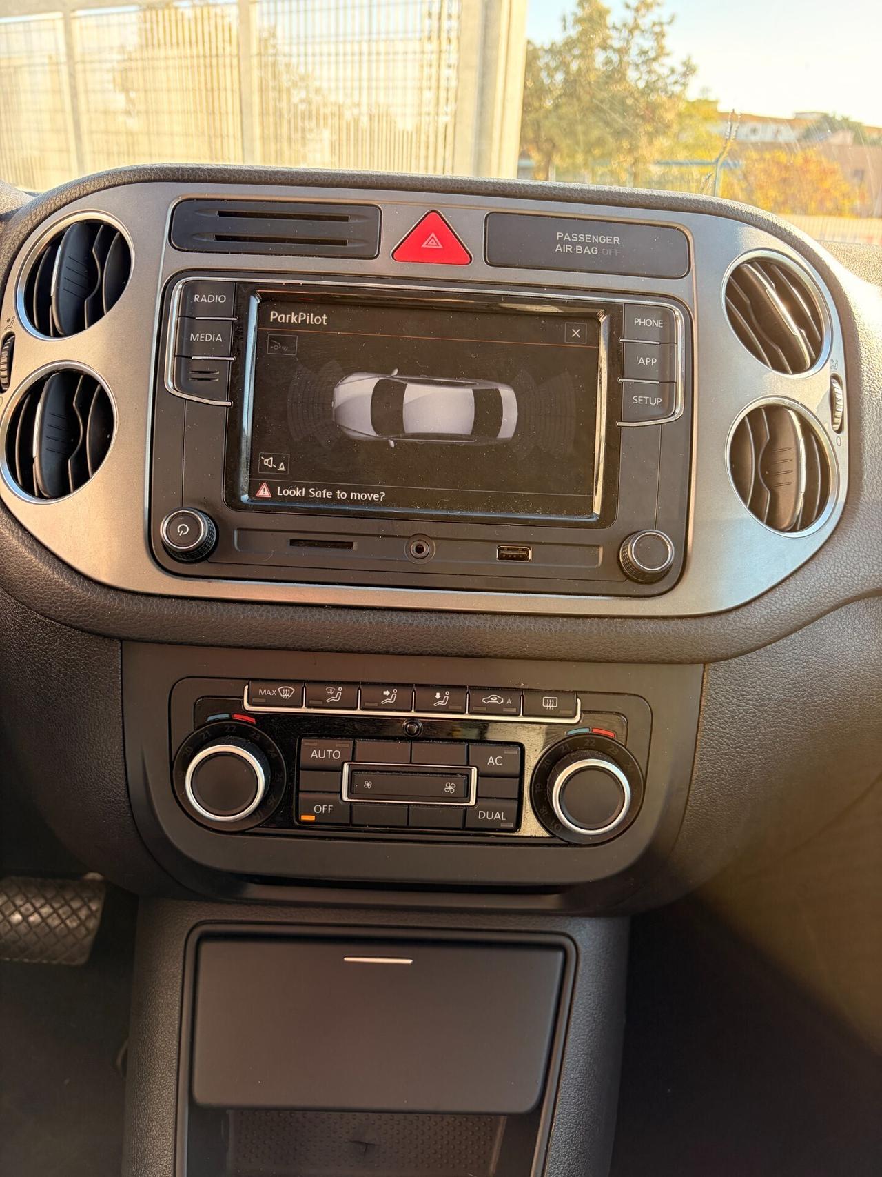 Volkswagen Tiguan 2.0 TDI DPF 4MOTION DSG Sport & Style