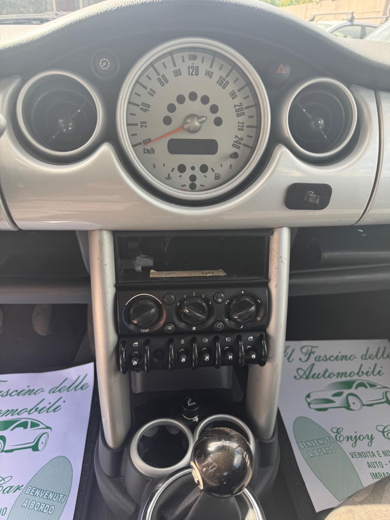Mini 1.6 16V Cooper