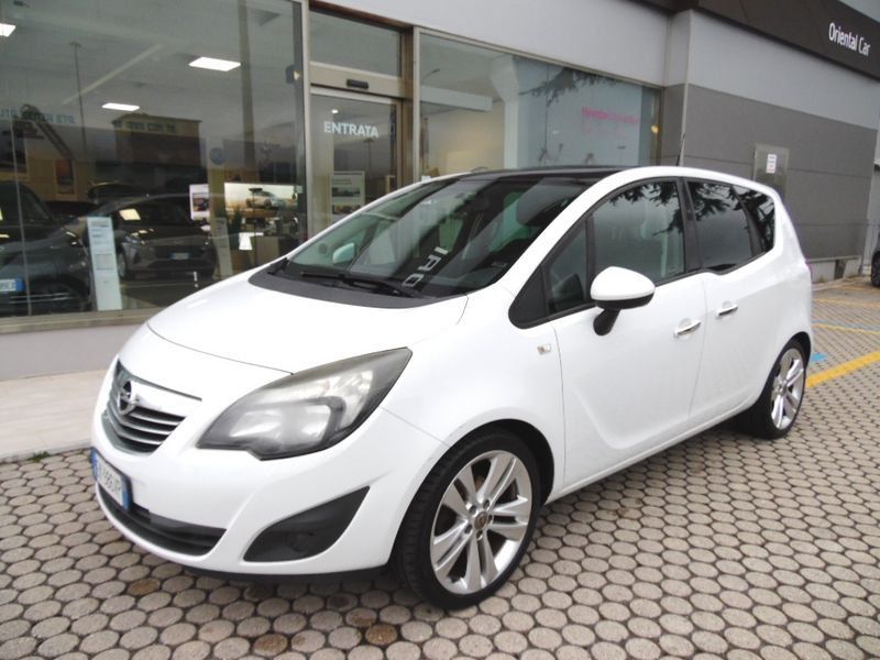 Opel Meriva Meriva 1.4 T 120CV Cosmo tetto panorama in vetro, navigatore molto bella