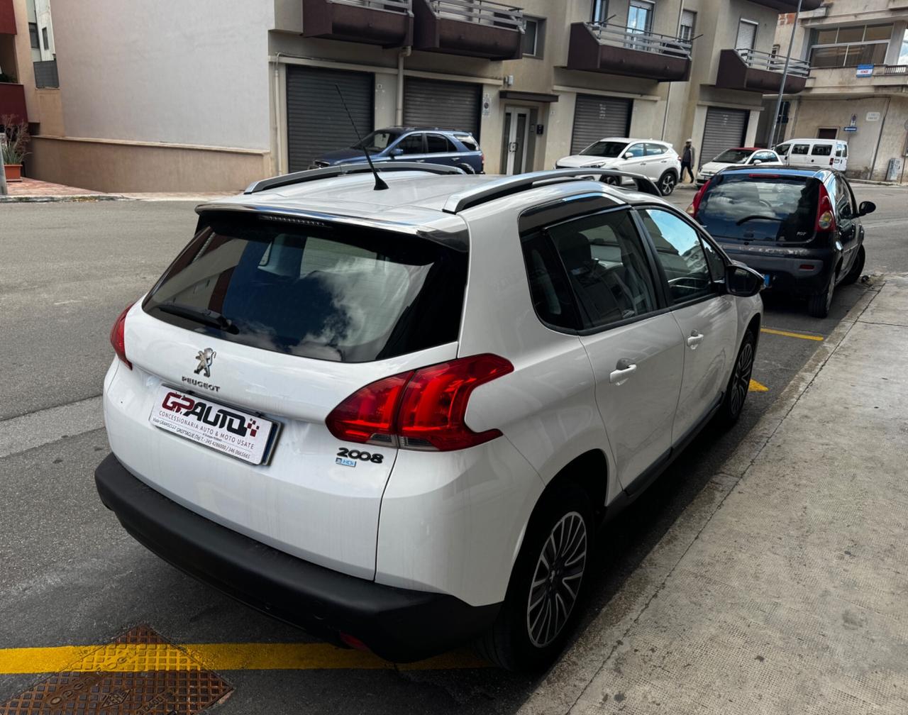 Peugeot 2008 1.6 HDi 92 CV S&S Active