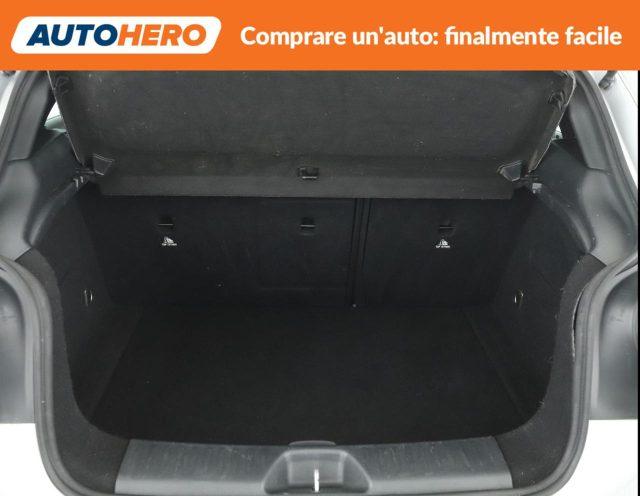 MERCEDES-BENZ A 200 Sport