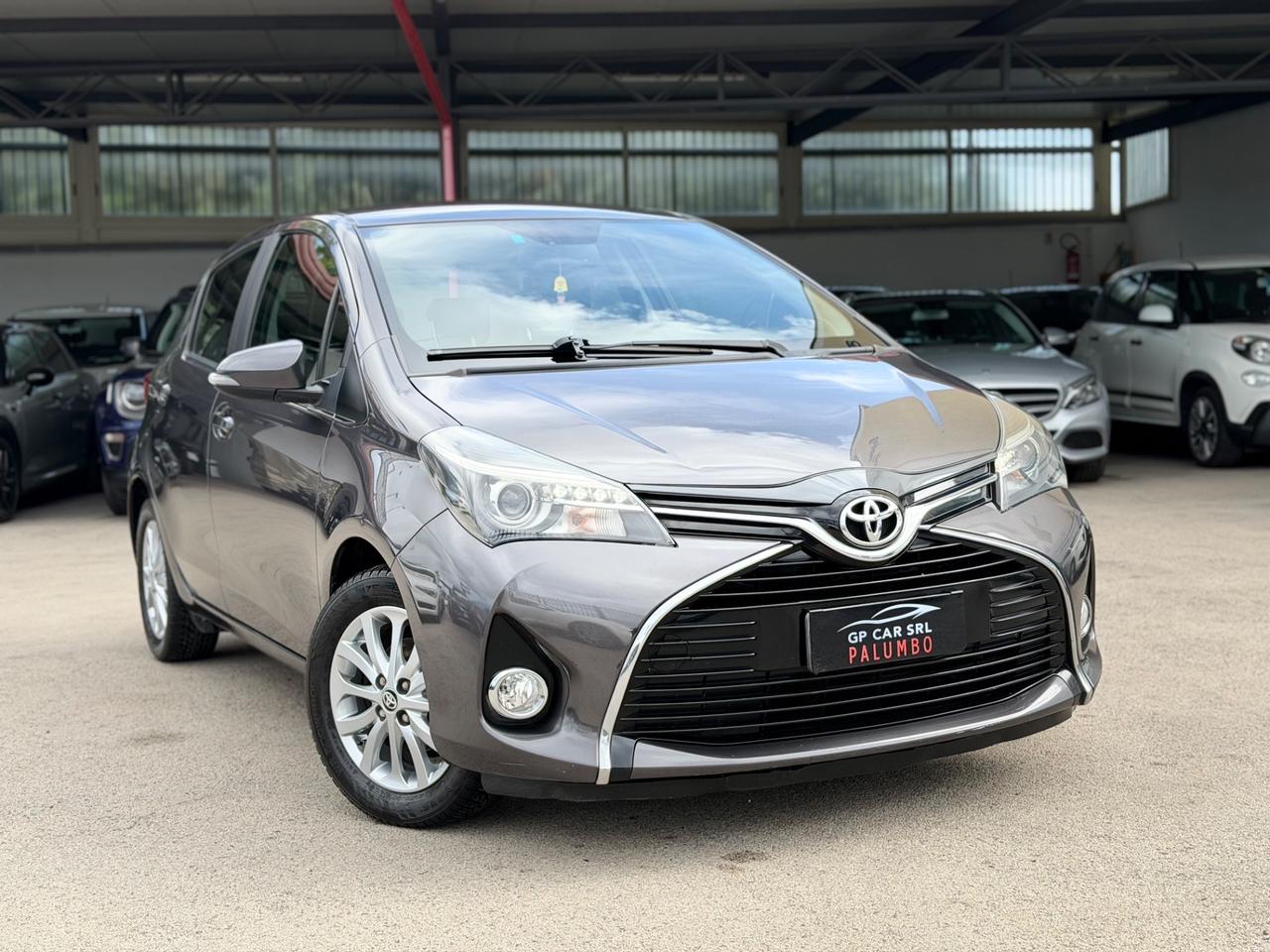 Toyota Yaris 1.0 5 porte Lounge COME NUOVA
