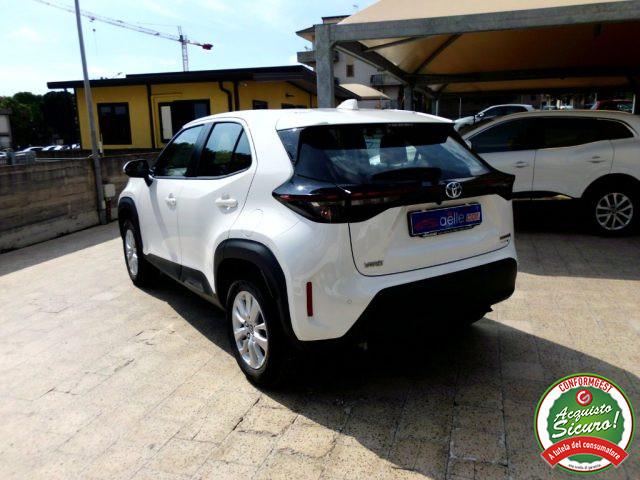 TOYOTA Yaris Cross 1.5 Hybrid 5p. E-CVT Active