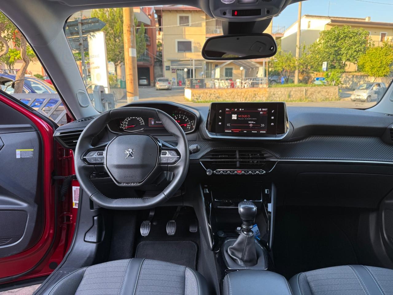 Peugeot 2008 BlueHDi 110 S&S Allure