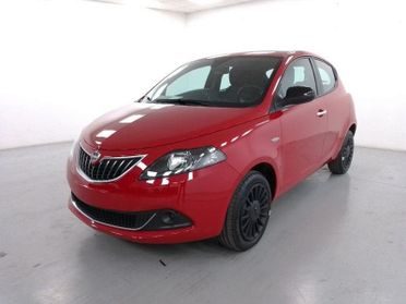 Lancia Ypsilon 1.0 firefly hybrid Silver s&s 70cv