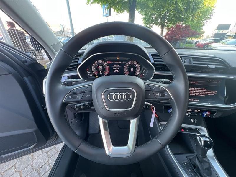 Audi Q3 SPB 35 TDI S tronic Business Plus