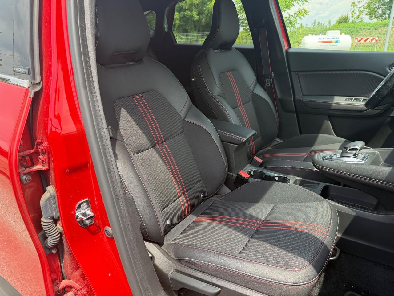 Renault Captur R.S. Line E-TECH 145 HEV #11251