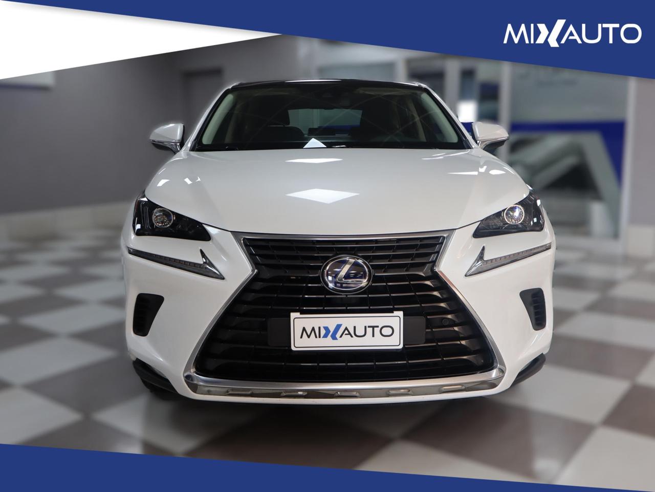 Lexus NX 300h 2.5 Premium 4WD AUTO