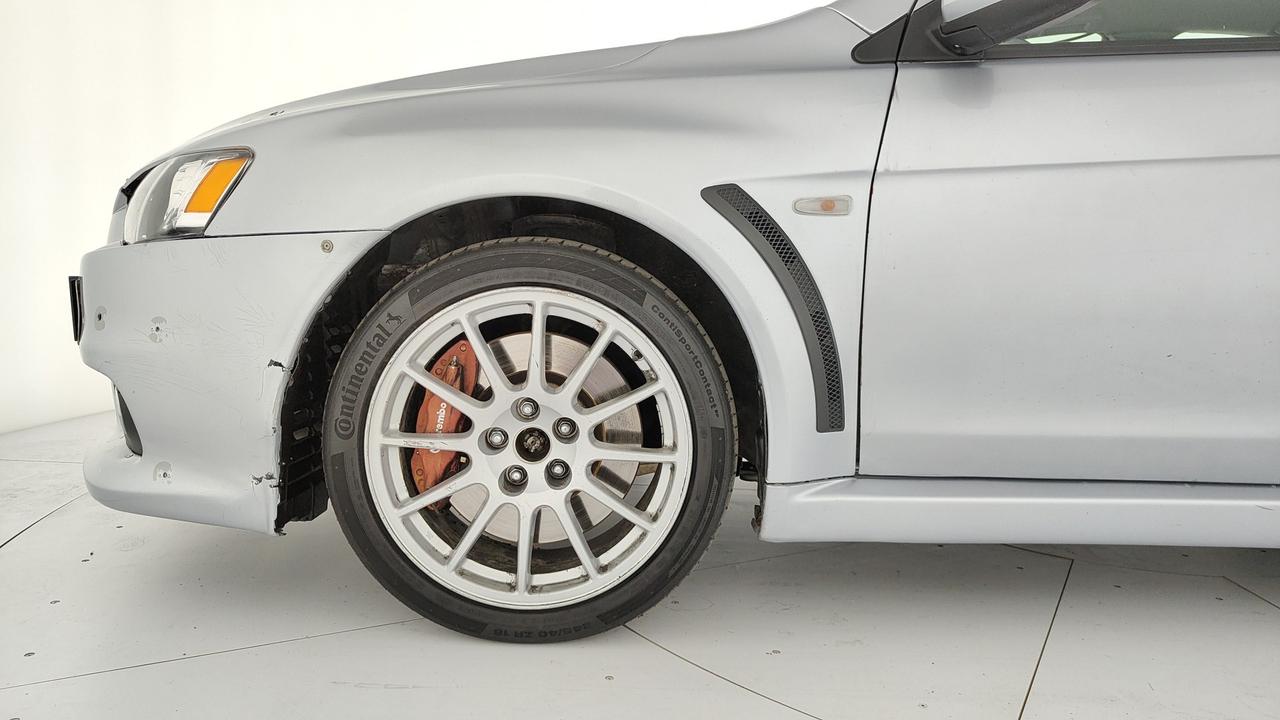 MITSUBISHI Lancer Evolution 2.0 T S-AWC GSR