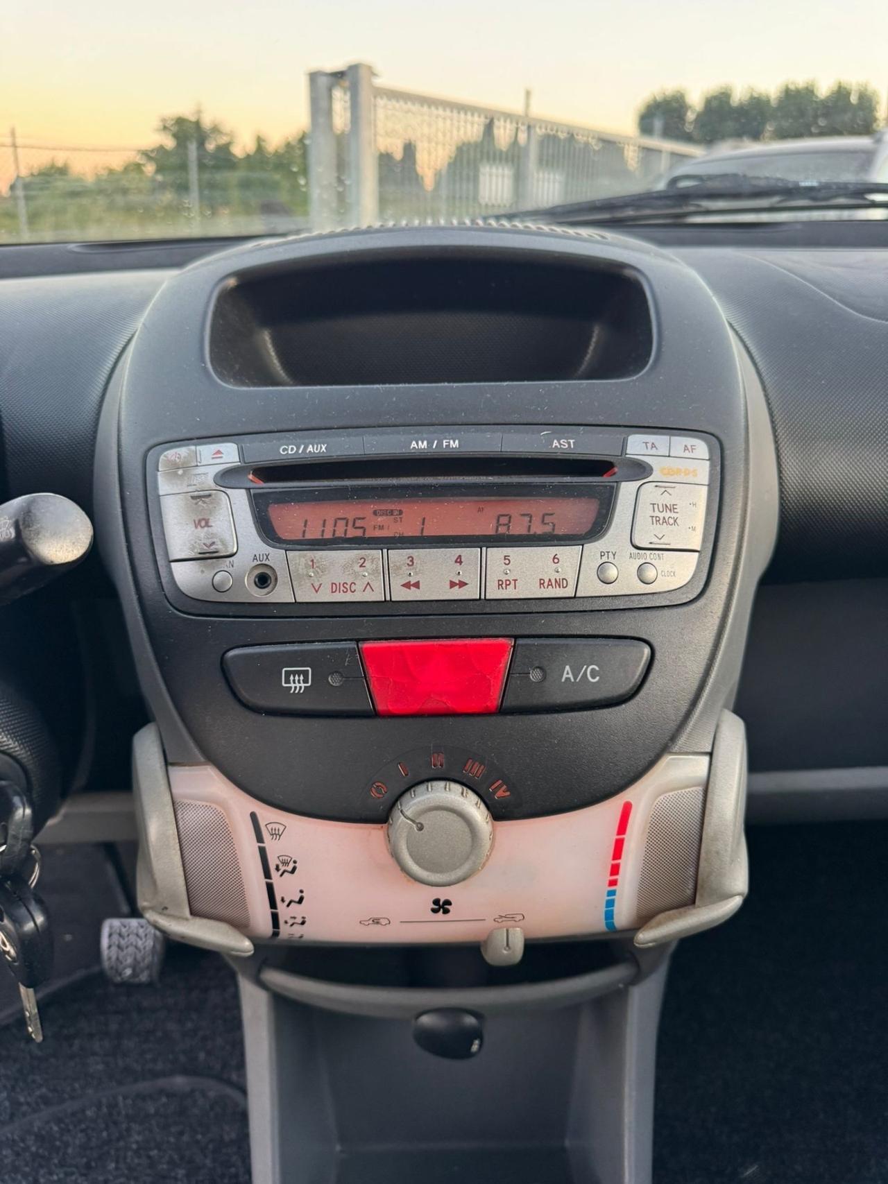Toyota Aygo 1.0 12V VVT-i 5 porte