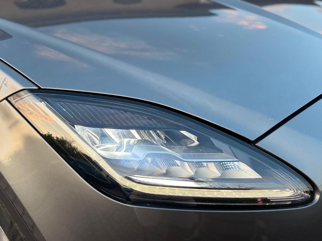 Jaguar E-Pace 2.0d R-Dynamic HSE AWD