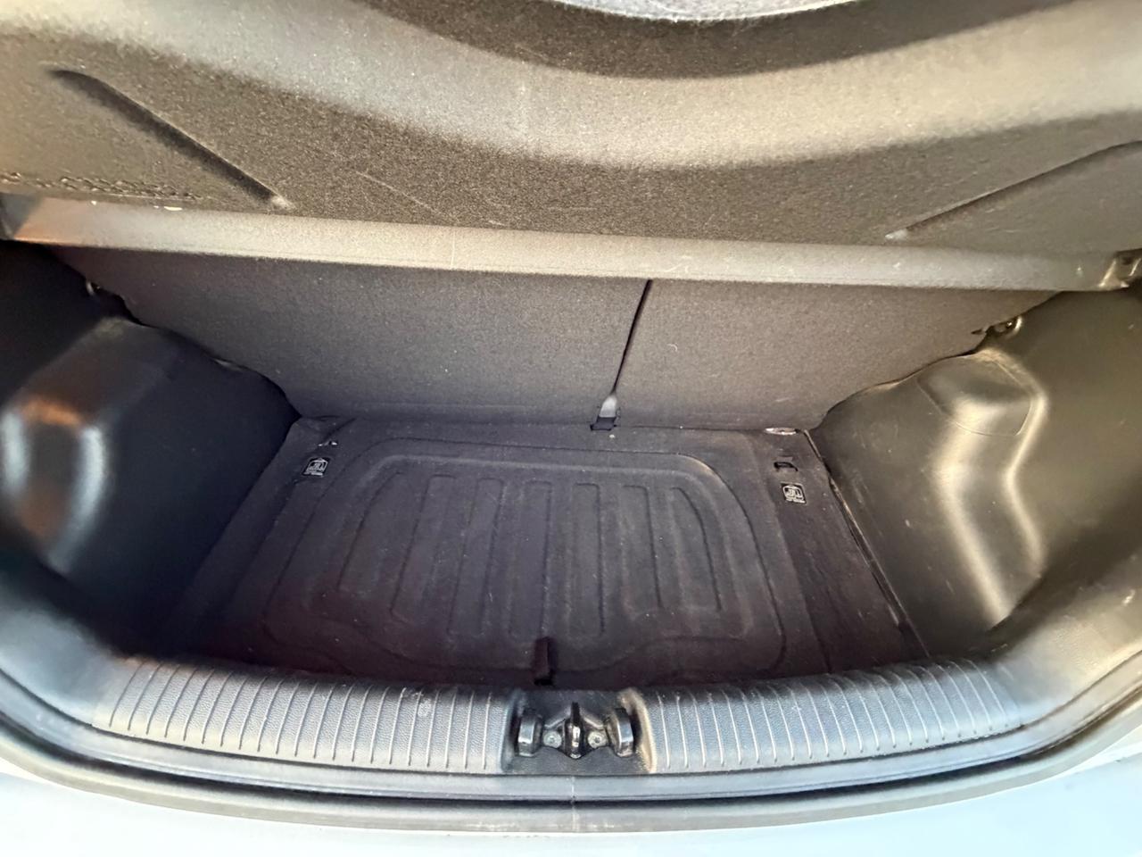 Hyundai i10 1.2 MPI Login
