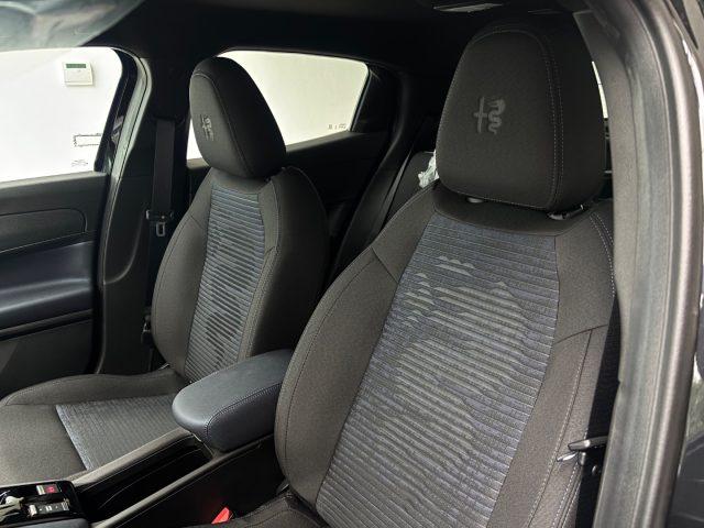ALFA ROMEO Junior 1.2 145 CV Hybrid eDCT6 km0 da ?319,00 mensili
