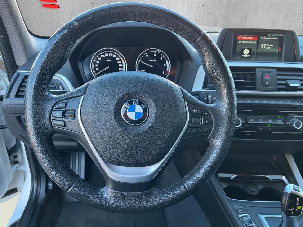 Bmw 116d 5p. Advantage Auto.