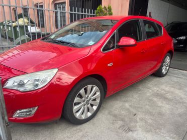 Opel Astra 1.4 Turbo 140CV 5 porte GPL Tech Cosmo
