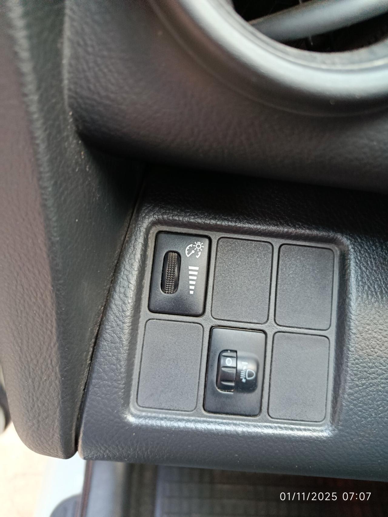 Toyota RAV 4 RAV4 Crossover 2.2 D-4D 150 CV Lounge 4wd