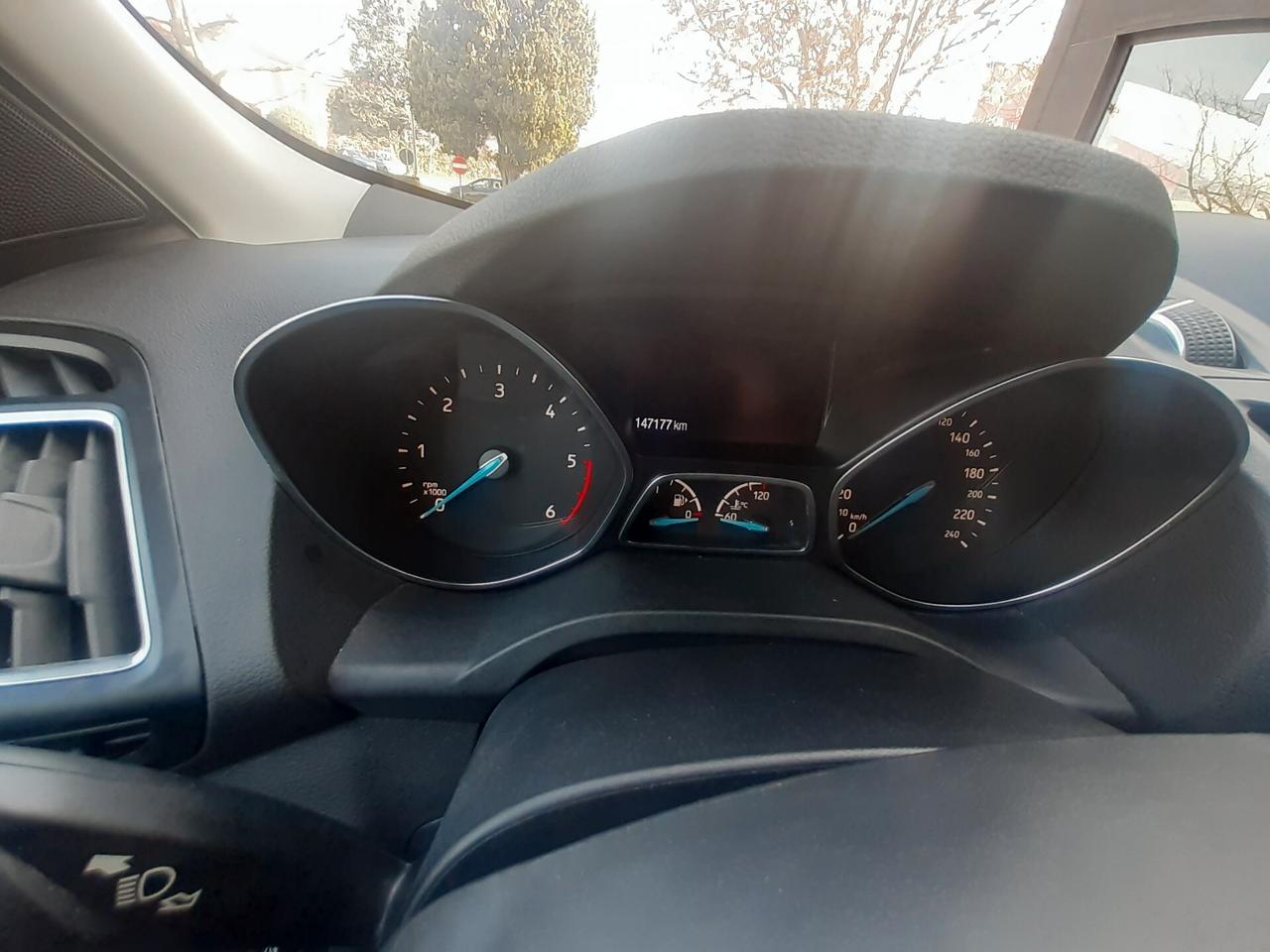 Ford Kuga 1.5 TDCI 120 CV S&S 2WD Titanium