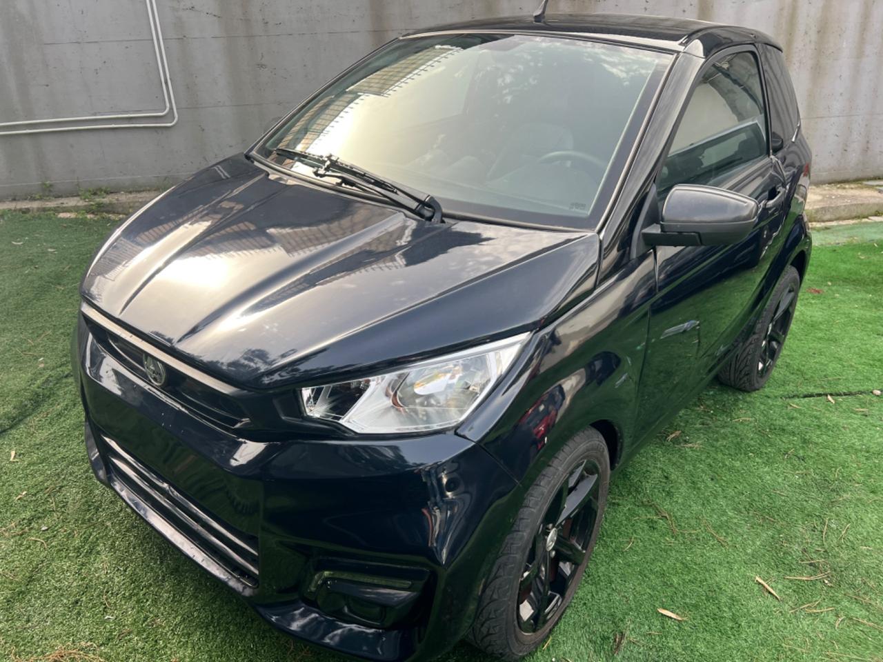 Aixam Emotion sport black 2020 15000km