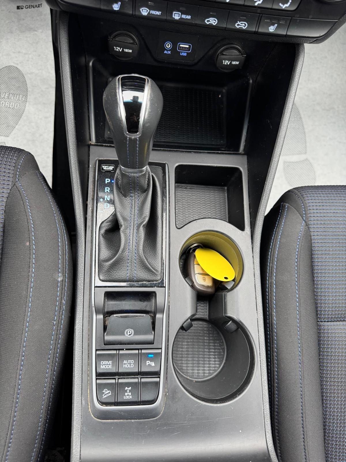 Hyundai Tucson 2.0 CRDi 4WD aut. XPossible 2015