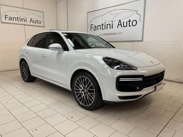 PORSCHE Cayenne 4.0 V8 Turbo