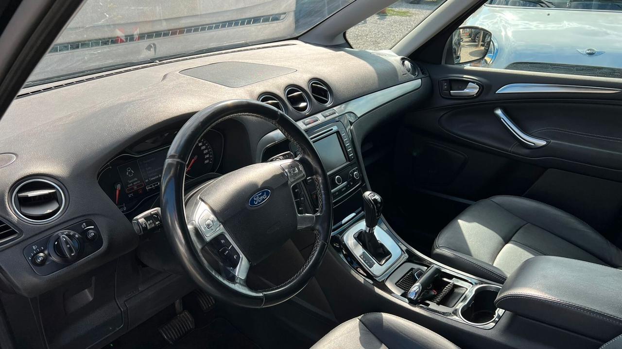 Ford S-Max 2.0 TDCi 140CV Powershift 7 posti Business Nav