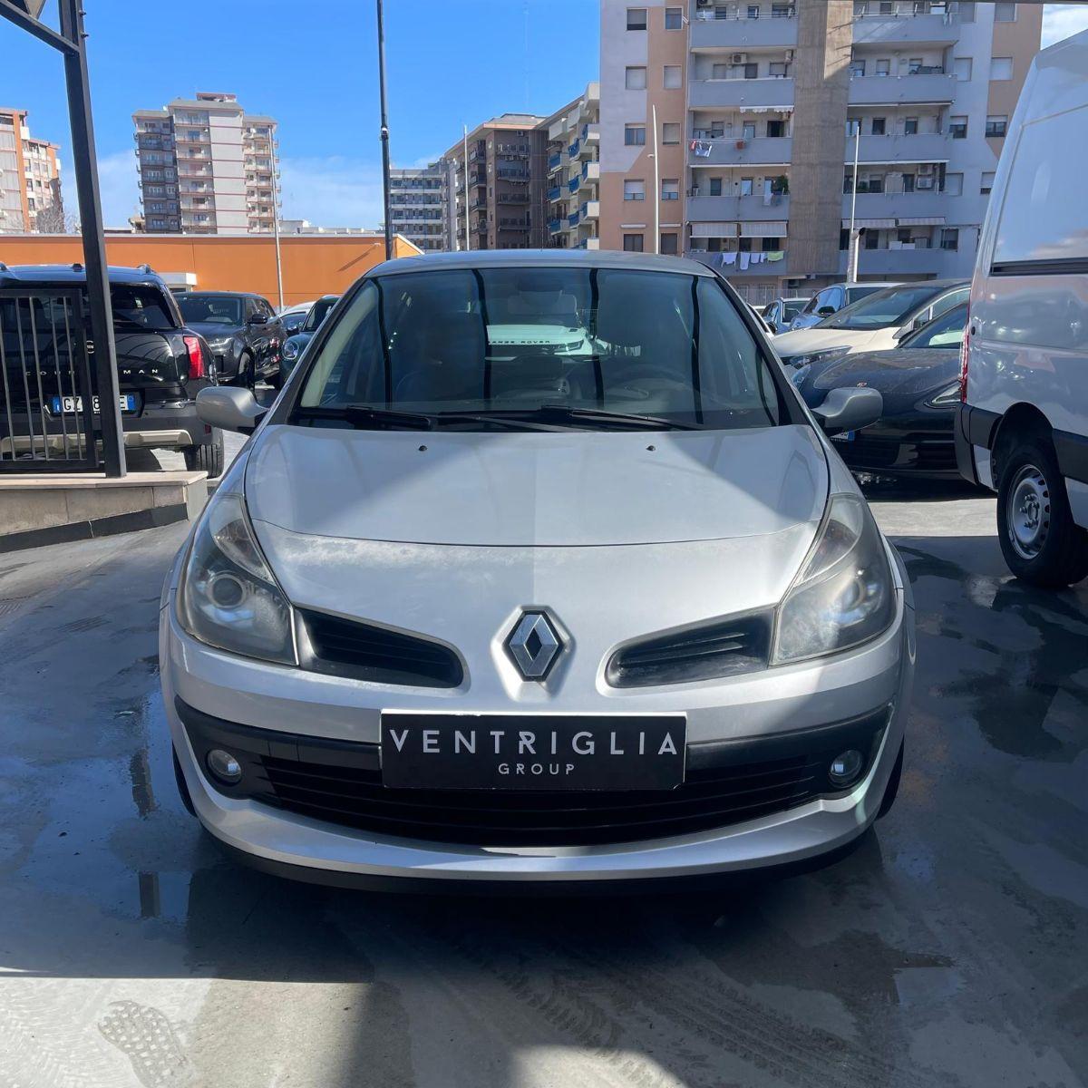 RENAULT - Clio - 1.5 dCi 85 CV 5p. Dynamique