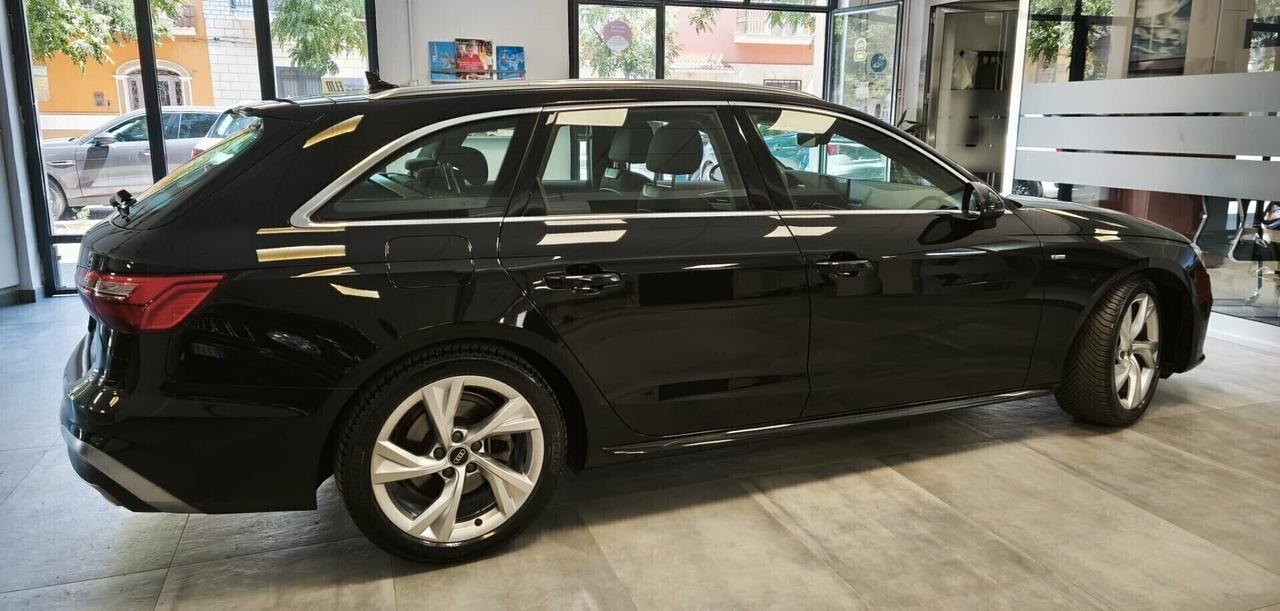 Audi A4 Avant 35 TDI/163 CV S tronic S line