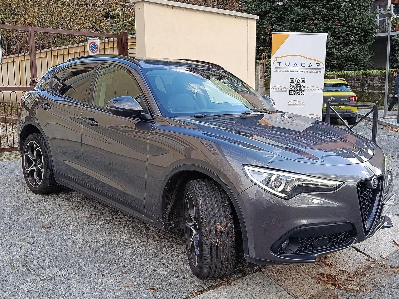 Alfa Romeo Stelvio Sport Tech 2.2 #7918