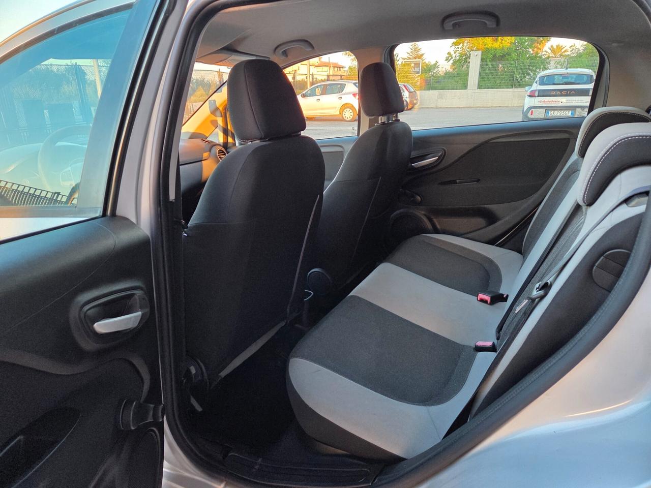 Fiat Punto 1.3 MJT II S&S 85 CV 5 porte ECO Lounge