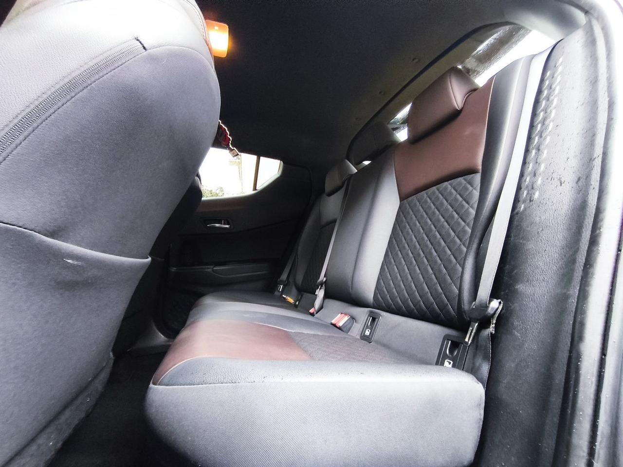Toyota C-HR 1.8 HEV Lounge #8795