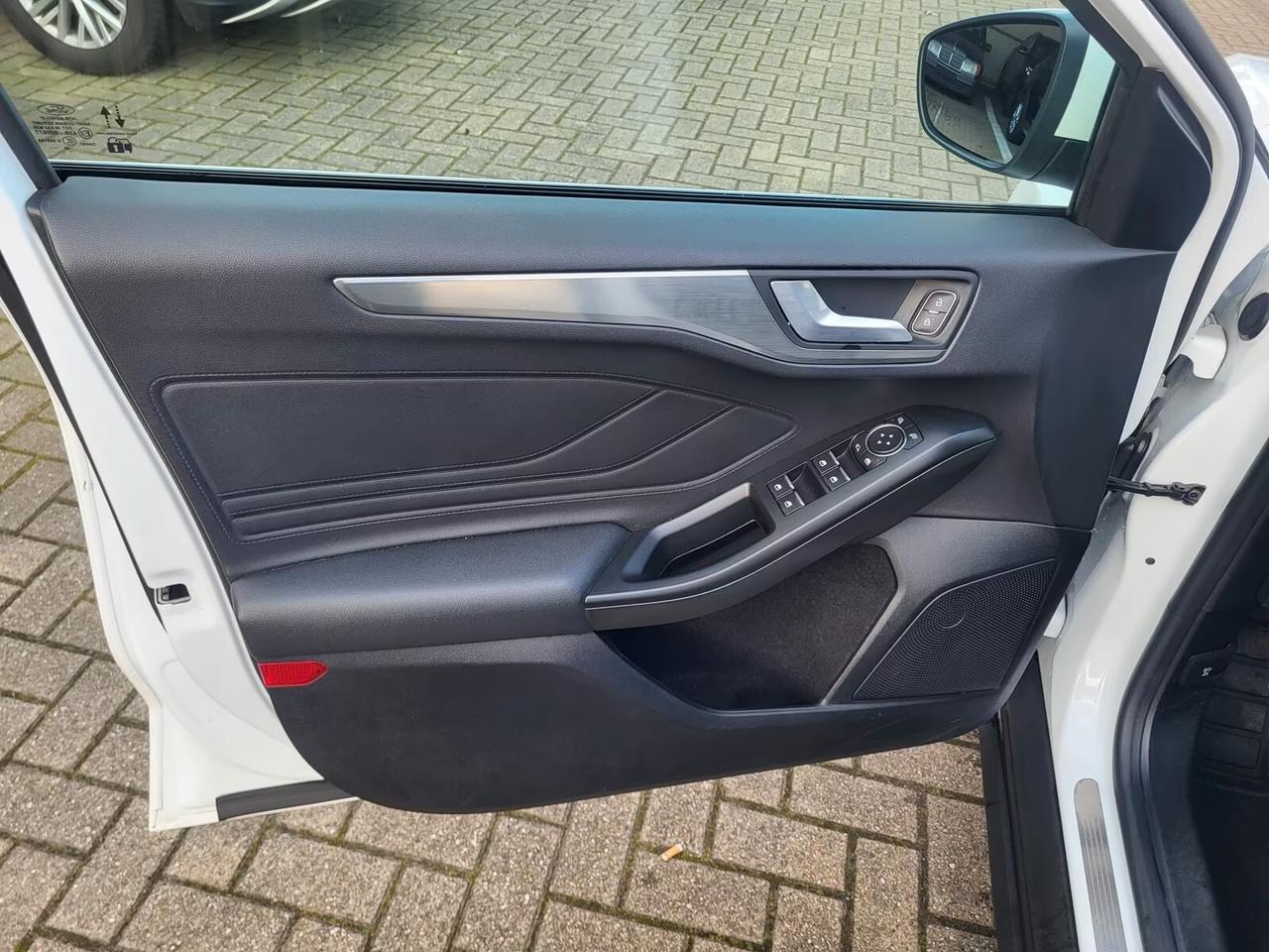 Ford Focus 1.0 EcoBoost 125 CV 5p Titanium