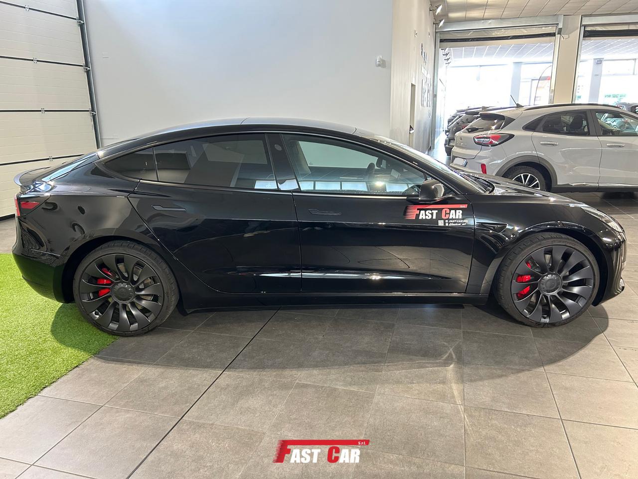 Tesla Model 3 Long Range Performance AWD