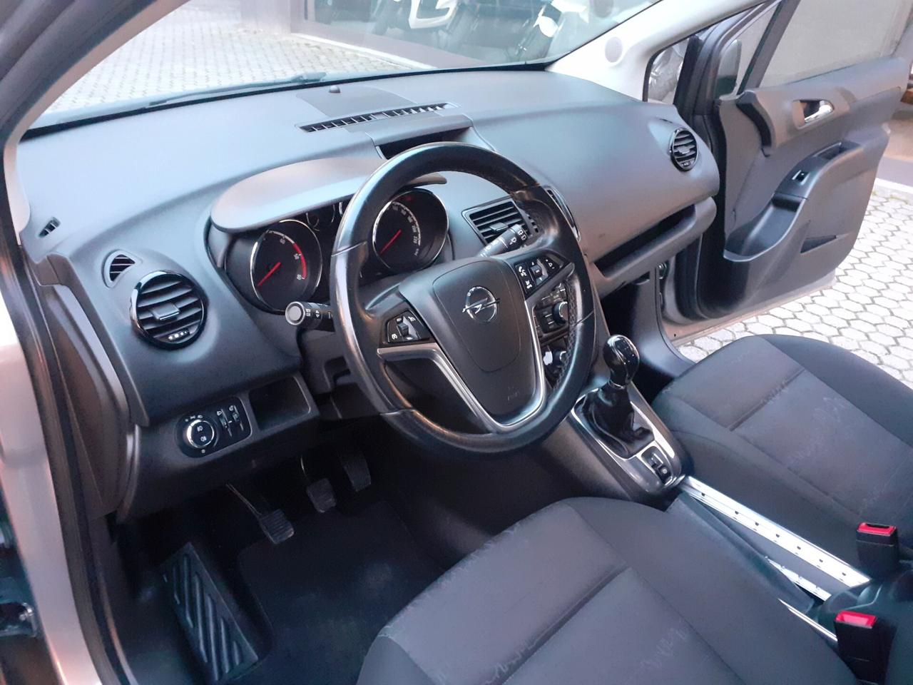 Opel Meriva 1.3 CDTI 95CV ecoFLEX Cosmo