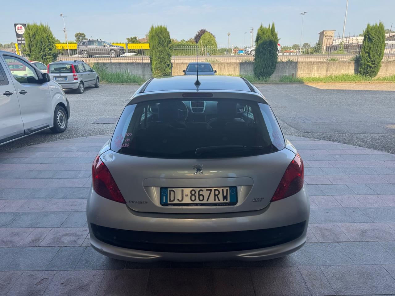 Peugeot 207 1.4 HDi 70CV 3p. ONE Line NEOPATENTATI