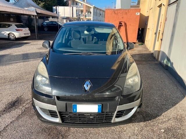 Renault Scenic Scénic X-Mod 1.5 dCi 105CV Confort