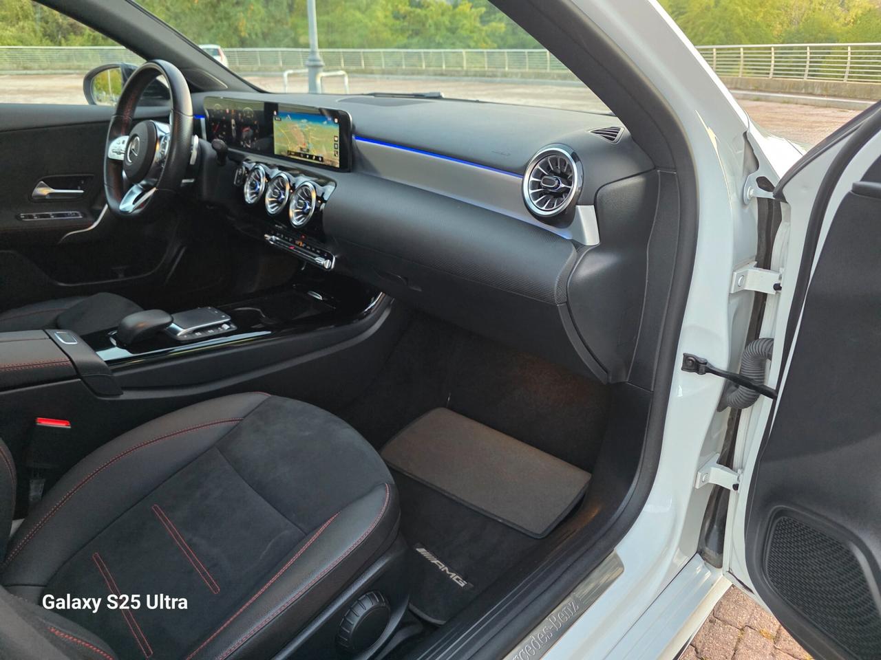 A 180 Premium tetto apribile valutiamo usato