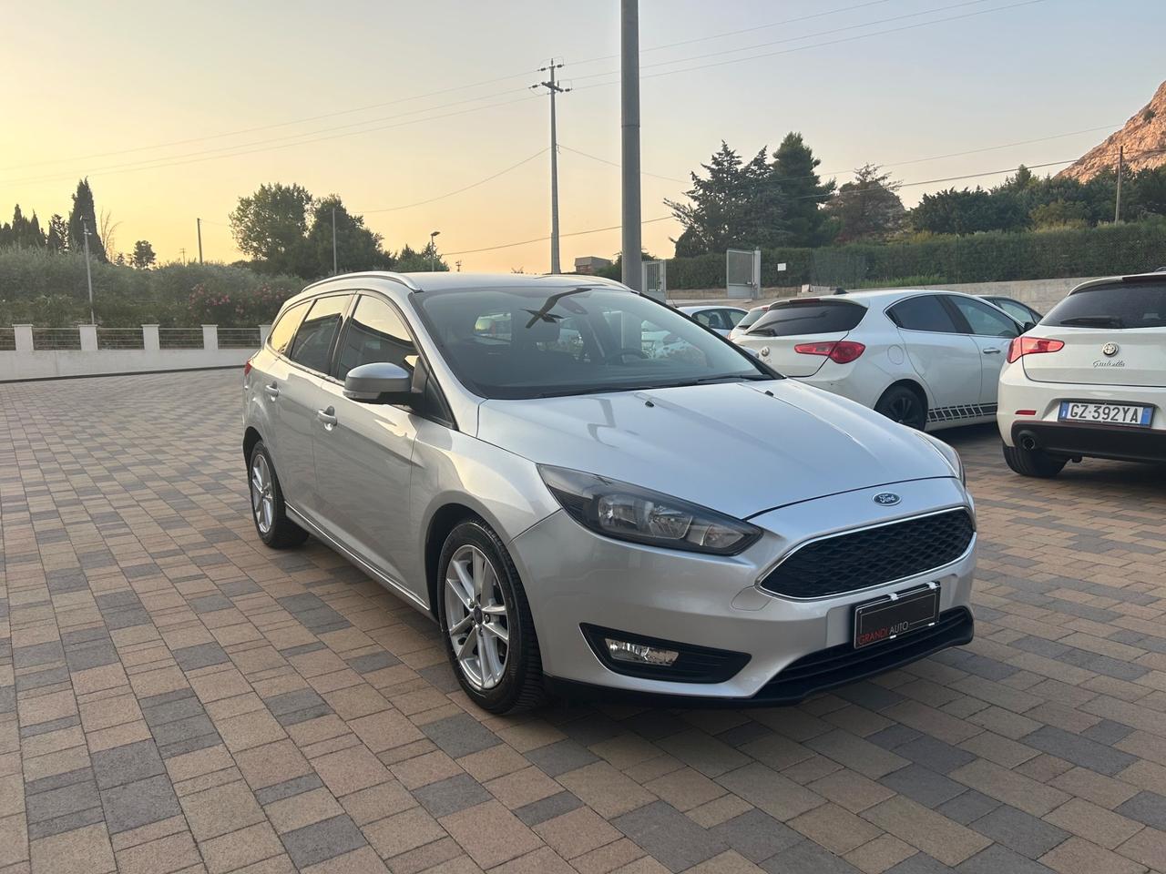 Ford Focus 1.5 TDCi 120 CV Start&Stop Powershift Titanium