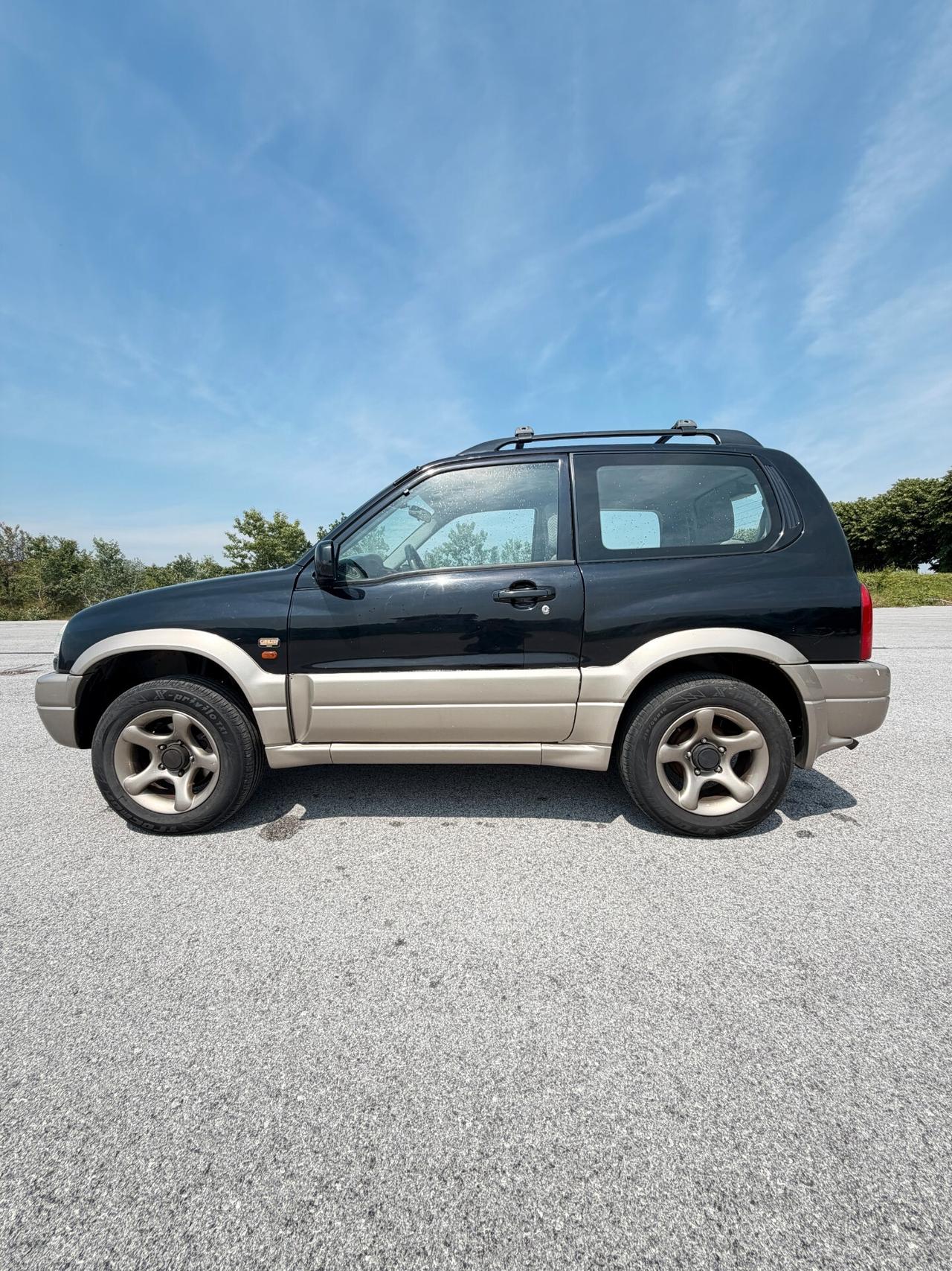 Suzuki Grand Vitara 1.6i 16V cat 3 porte