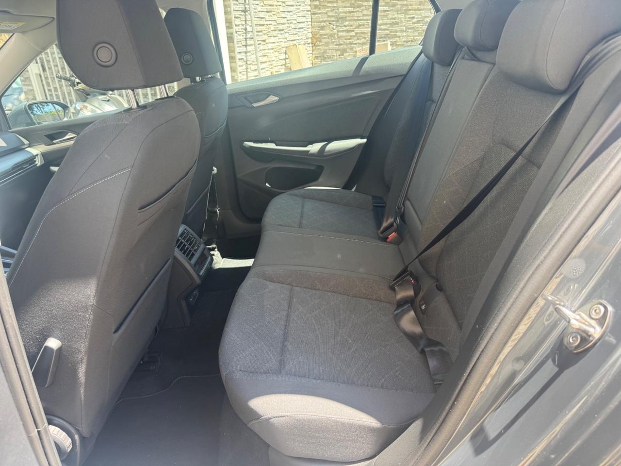 Volkswagen Golf 2.0 TDI DSG SCR Style
