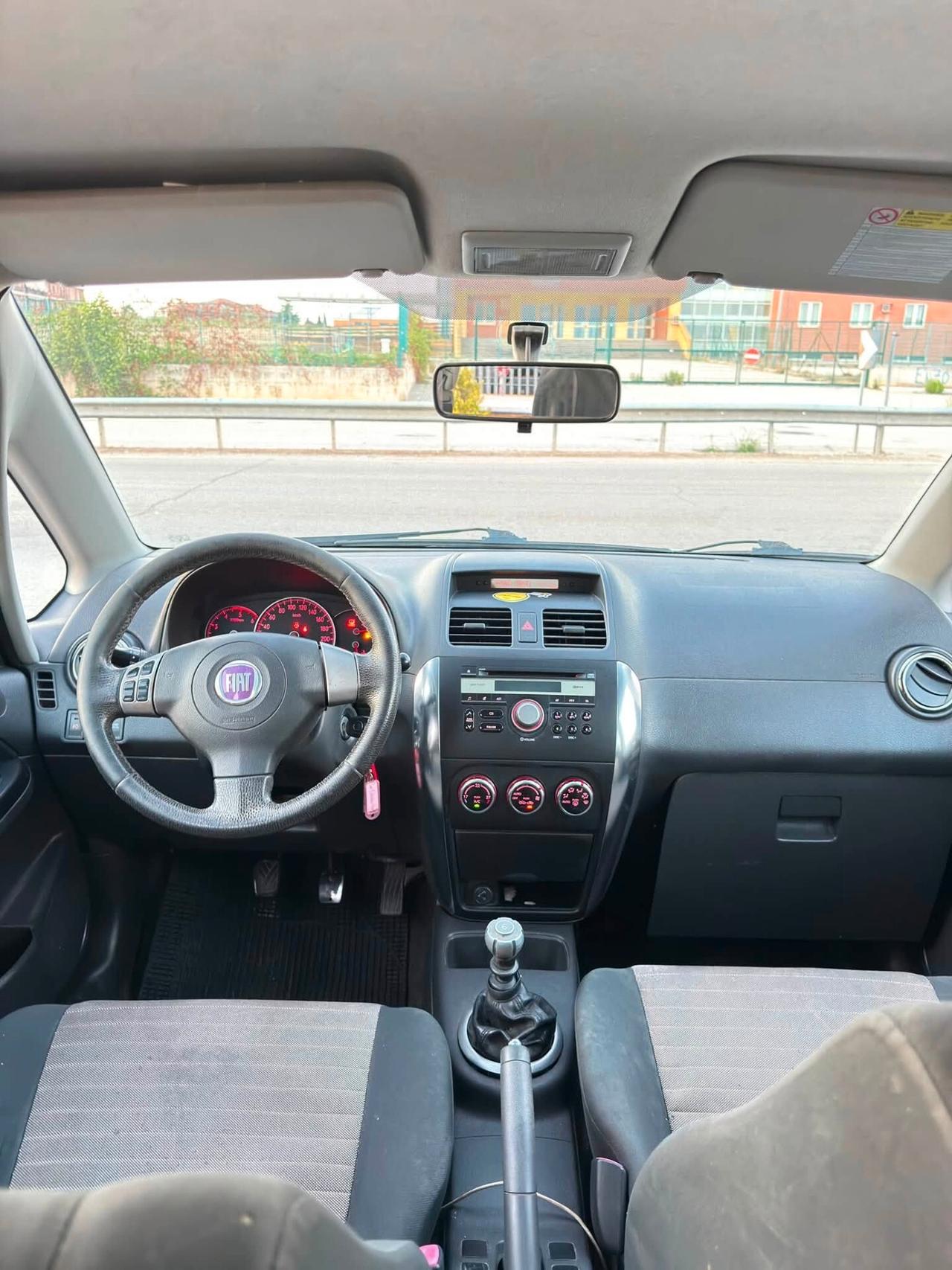Fiat Sedici 1.9 MJT 4x2 Emotion