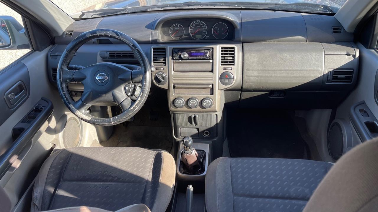 Nissan X-Trail 2.2 dCi Urban