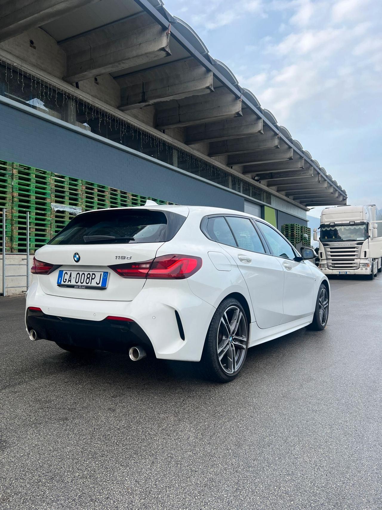Bmw 118 118d 5p. Msport