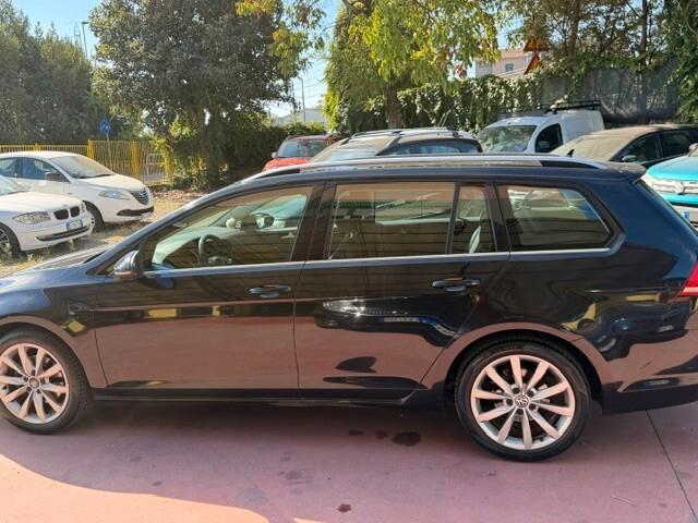 Volkswagen Golf Variant 1.6 TDI 105 CV DSG Highline BMT, OK NEOPATENTATI!!