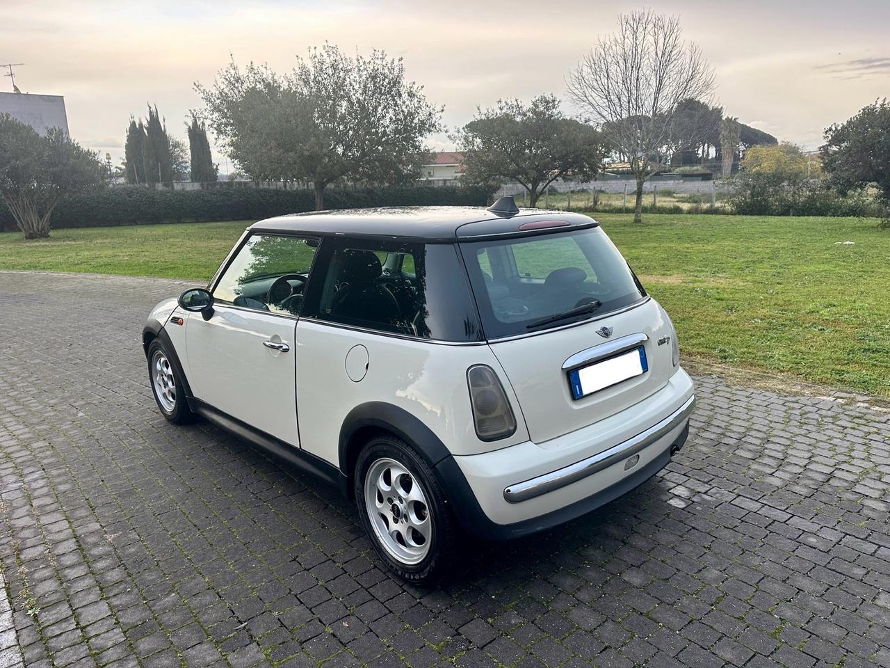 Mini Mini 1.4 tdi One D de luxe Ok Neopatentato