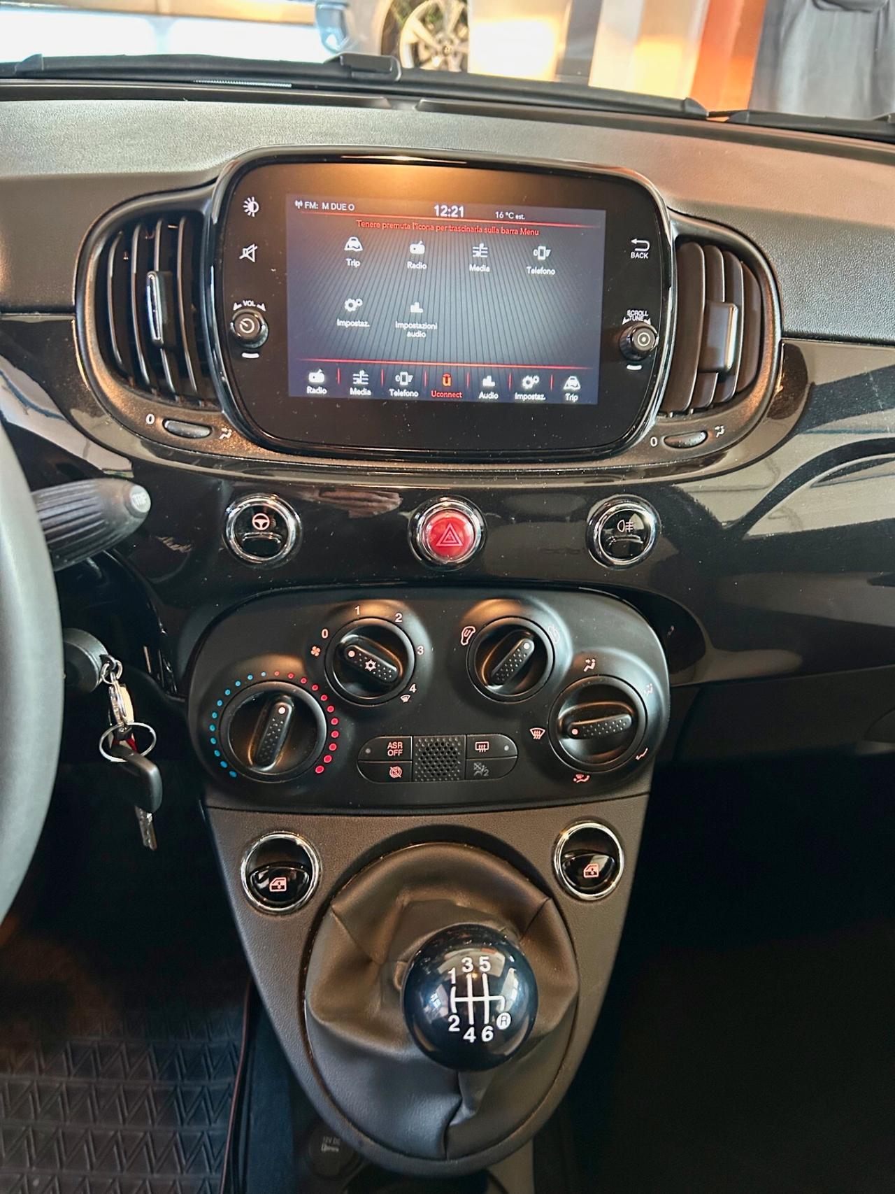 Fiat 500 C 1.0 Hybrid Dolcevita Special Edition